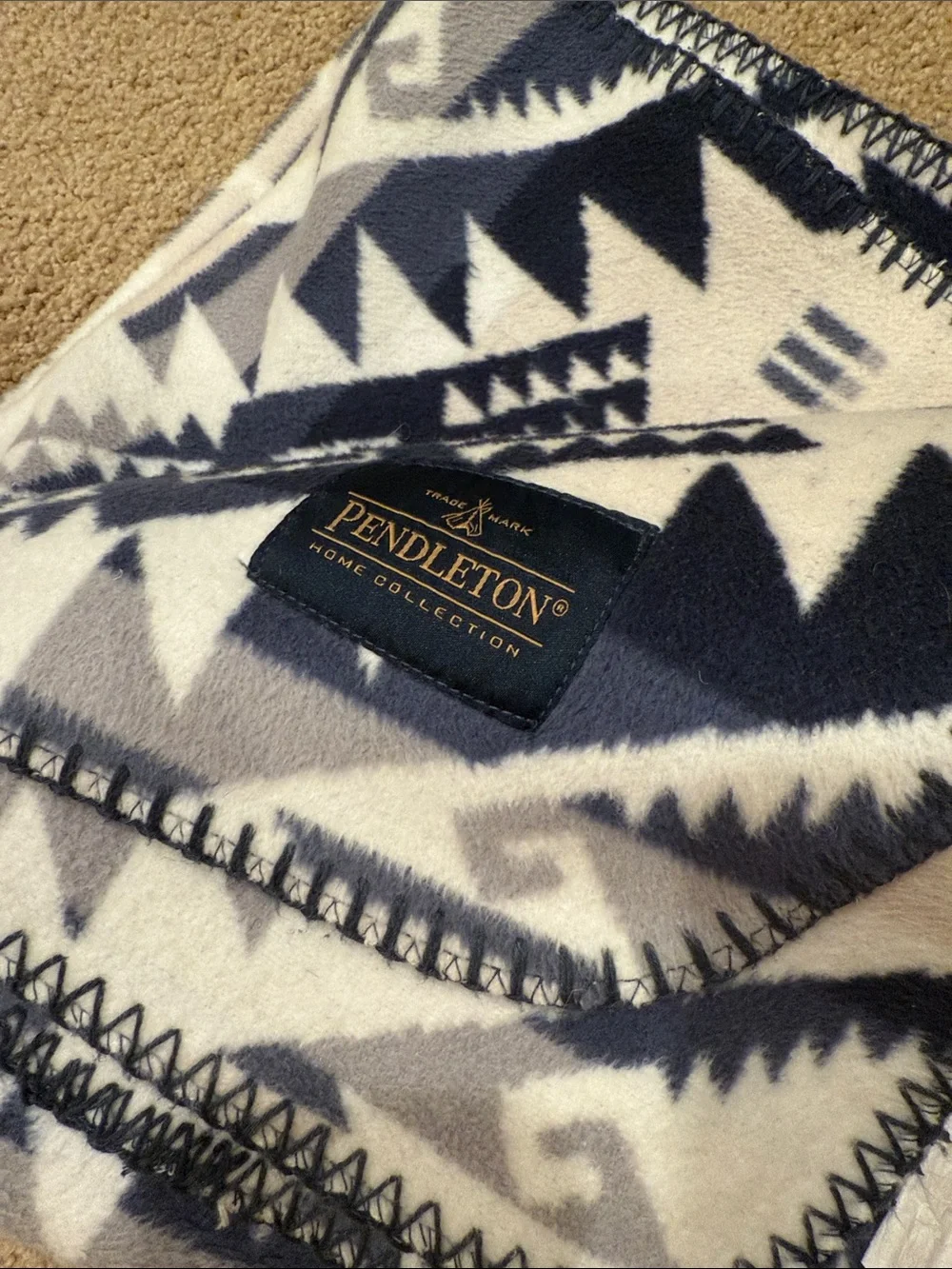 Pendleton Navy & White Geometric Fleece Throw